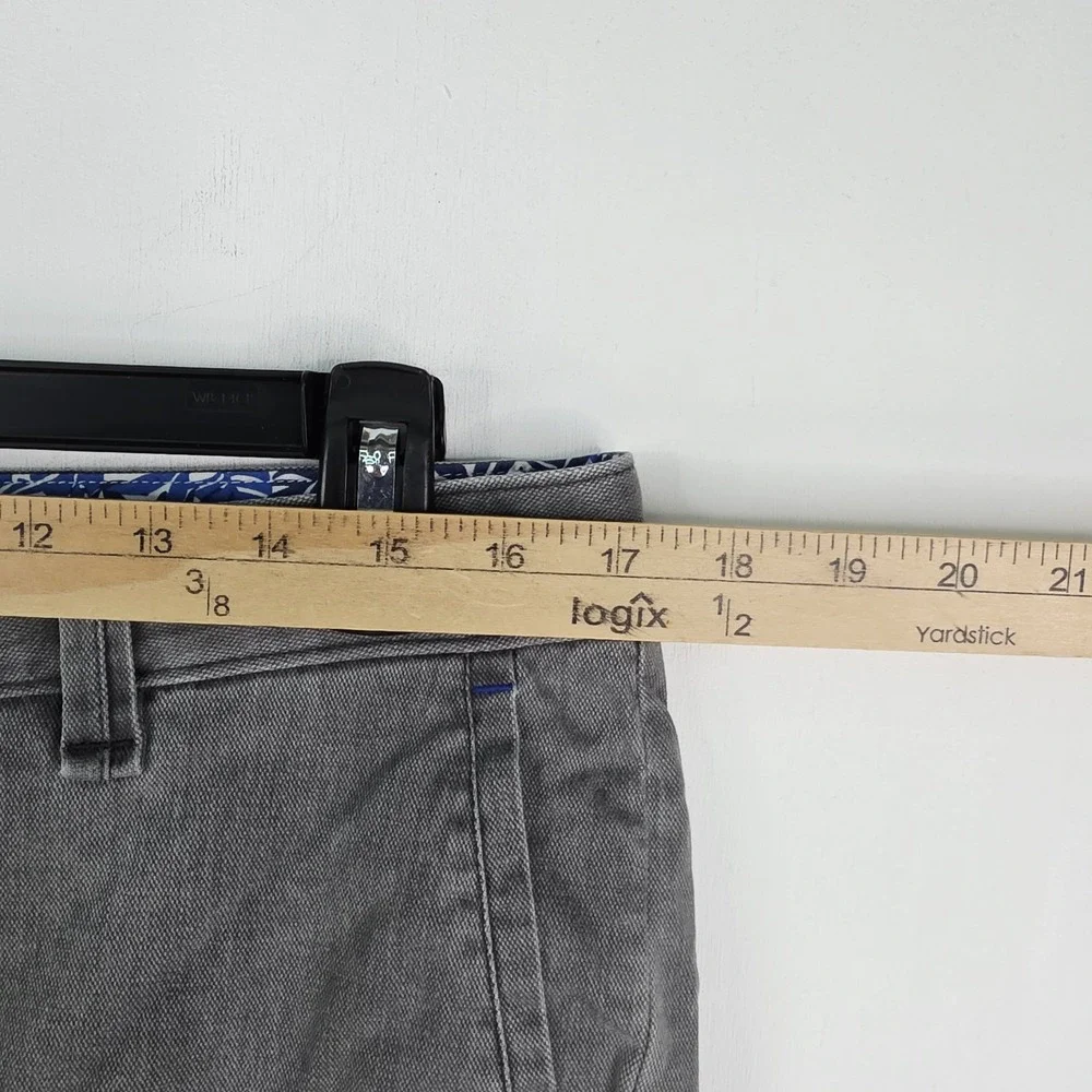 Tommy Bahama Mens Cargo Shorts 33 Gray Cotton Stretch Marlin Logo Pants Shorts